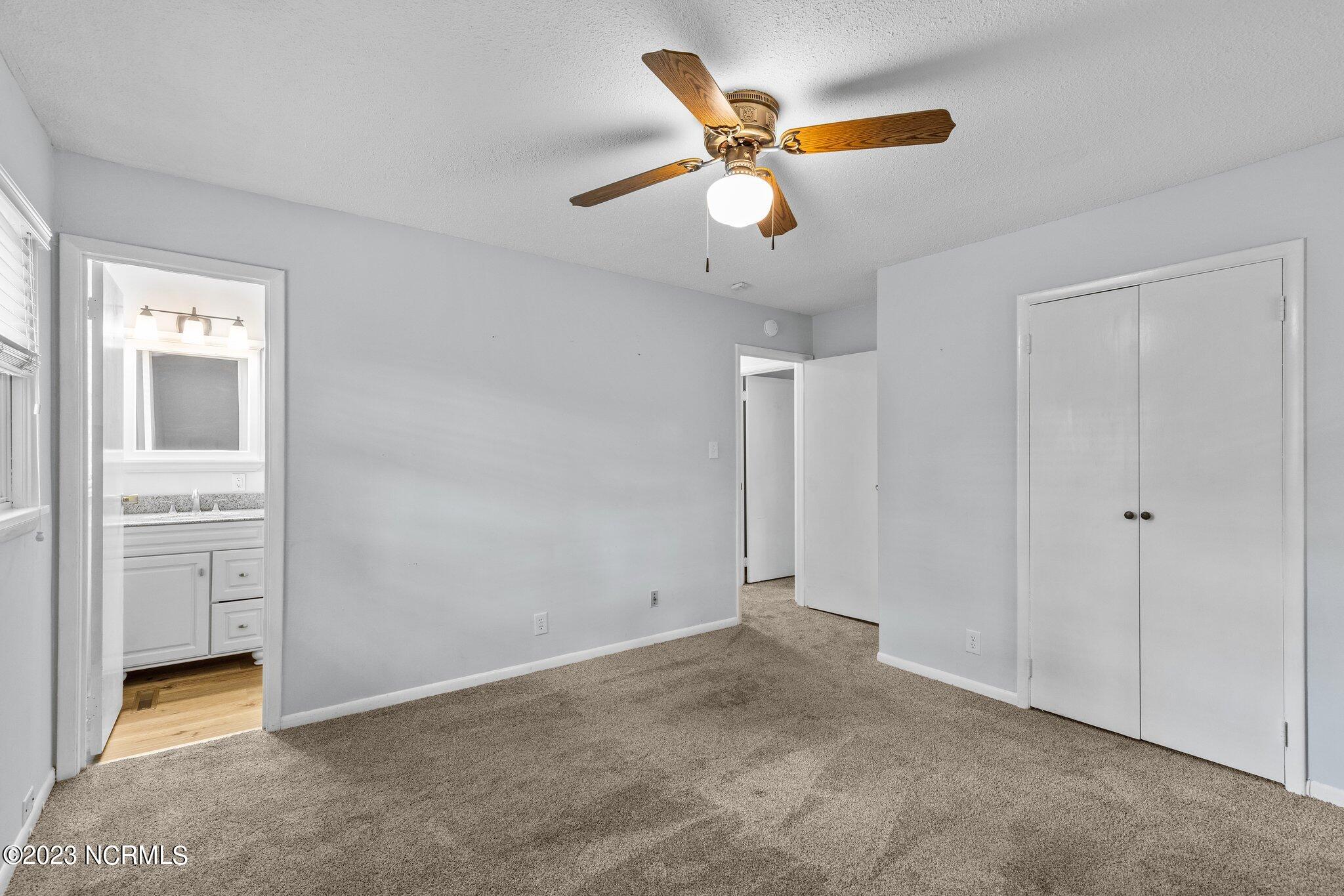 4303 Country Club Road Morehead City, NC 28557 - Photo 23 of 46