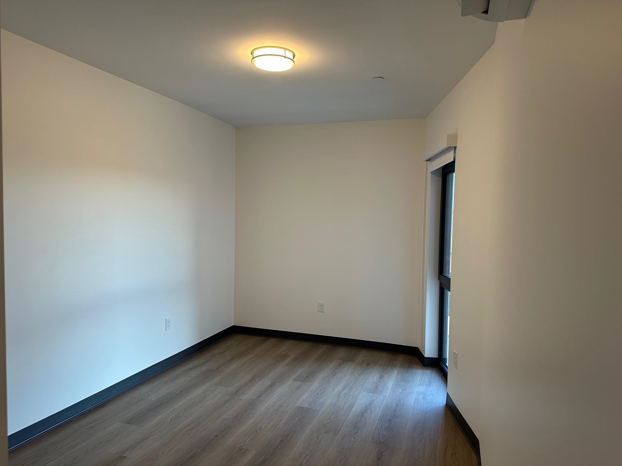 55 North Main Street, Unit 405 Rochester, NH 03867 - Photo 12 of 25