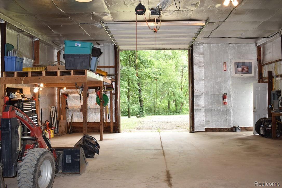 11715 Hibner Road Hartland, MI 48353 - Photo 19 of 47 22.JPG