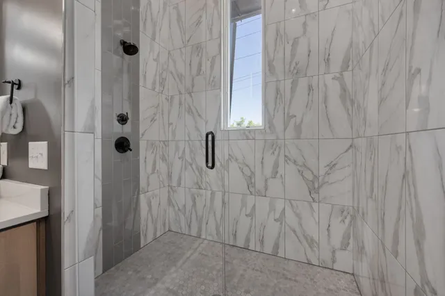 $6,995 | 1007 Summit Avenue, Unit 2, Nashville, TN 37203