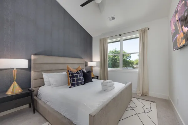 $6,995 | 1007 Summit Avenue, Unit 2, Nashville, TN 37203