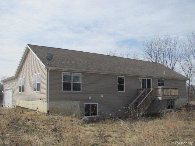 3039 Beck Road Howell, MI 48843 - Photo 13 of 13 2!Rear!