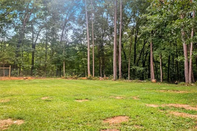 $229,000 | 16 Hardin Drive Southeast, Silver Creek, GA 30173