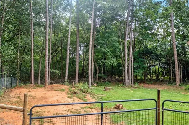 $229,000 | 16 Hardin Drive Southeast, Silver Creek, GA 30173