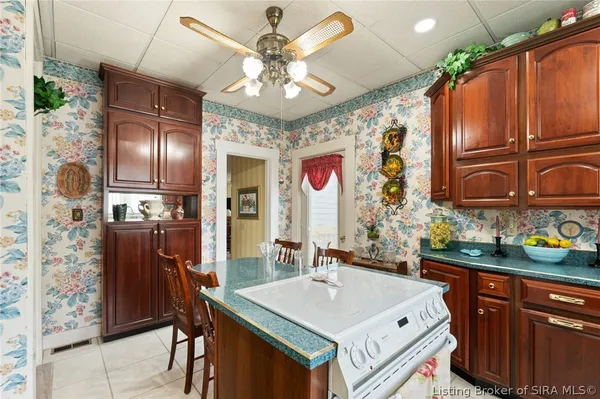 633 North Capitol Avenue, Corydon, IN 47112