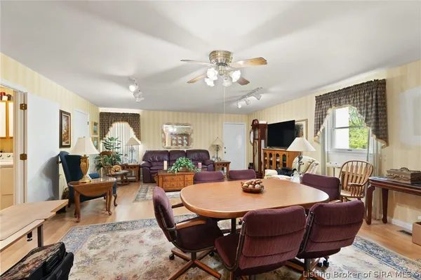 633 North Capitol Avenue, Corydon, IN 47112