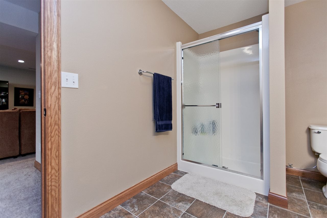 2295 Newcastle Road Marion, IA 52302 - Photo 23 of 24 Gallery Image 23
