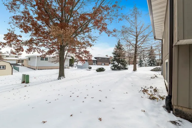 $589,900 | 66 Timberline Drive, Lemont, IL 60439