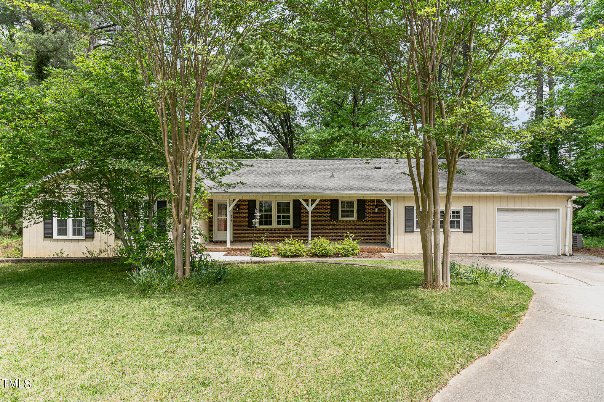 4100 Stranaver Place Raleigh, NC 27612 - Photo 10 of 43 Front Elevation with Yard