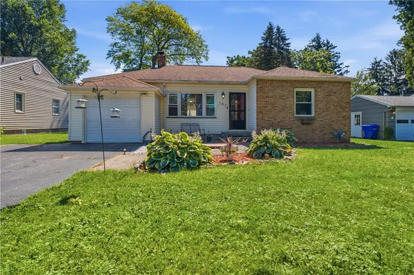 $169,900 | 167 Ridgemont Drive, Greece, NY 14626