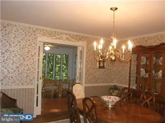 108 Dunns Cove Road Media, PA 19063 - Photo 4 of 12 Dining Room