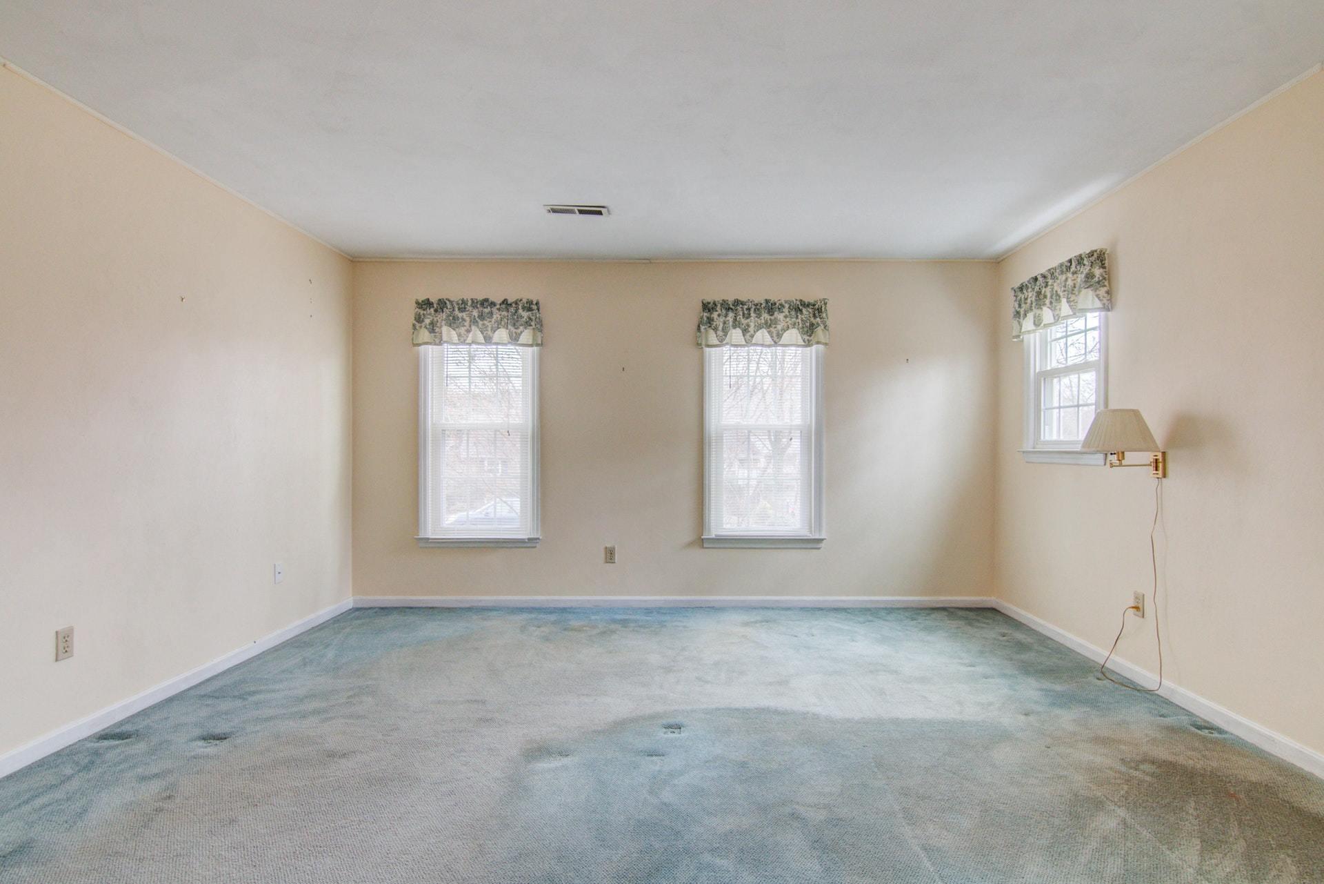 2506 Sharmar Road Roanoke, VA 24018 - Photo 17 of 37 017-261199-IMG_9887_88_89_90_91_6034063