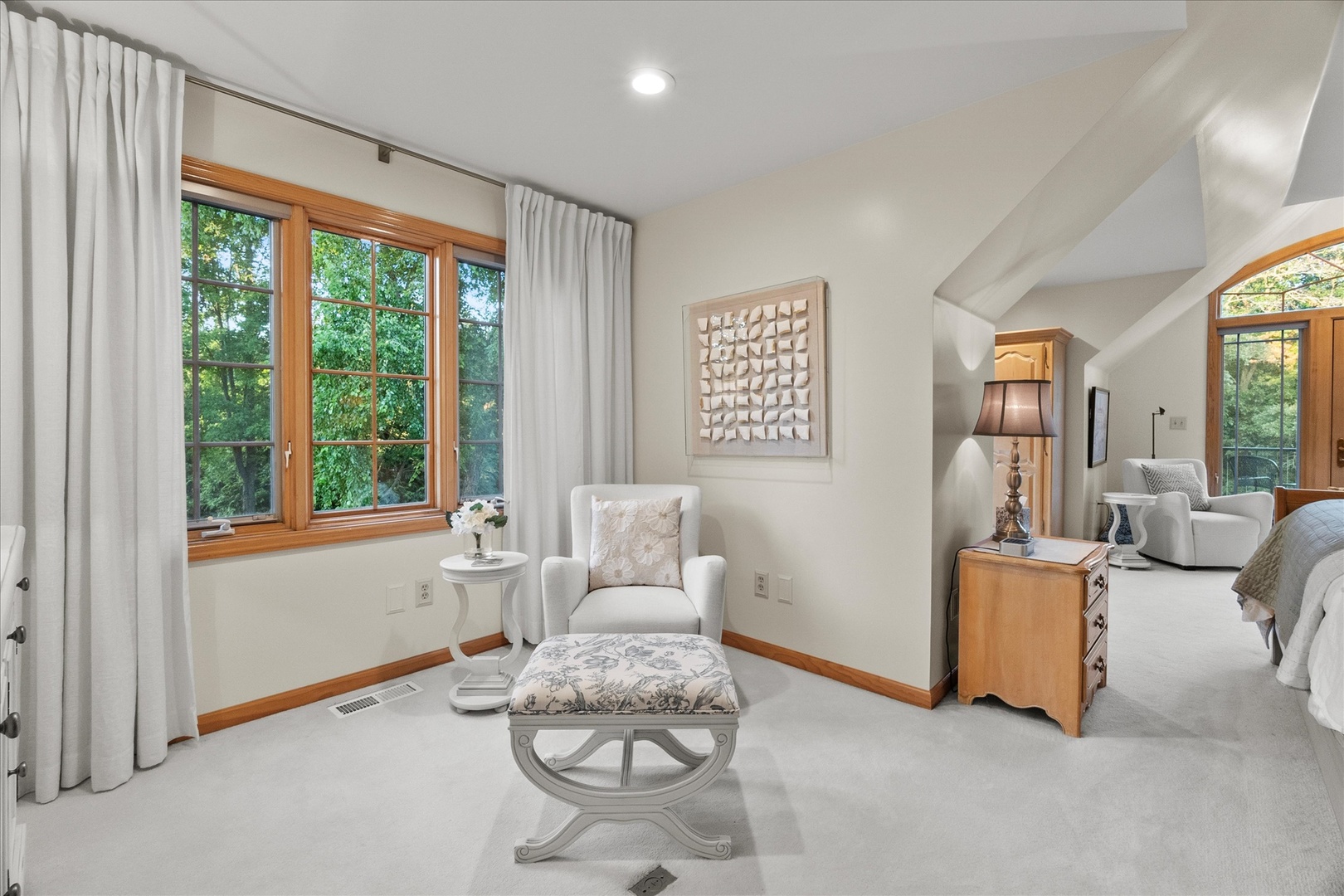 3218 Opengate Road Crystal Lake, IL 60012 - Photo 23 of 60 a living room with furniture and a large window