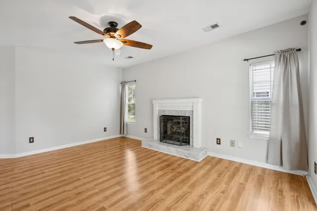 $389,900 | 109 Thomaston Avenue, Summerville, SC 29485