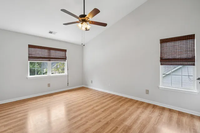 $389,900 | 109 Thomaston Avenue, Summerville, SC 29485