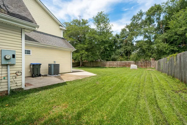 $389,900 | 109 Thomaston Avenue, Summerville, SC 29485