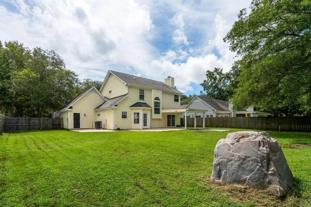 $389,900 | 109 Thomaston Avenue, Summerville, SC 29485