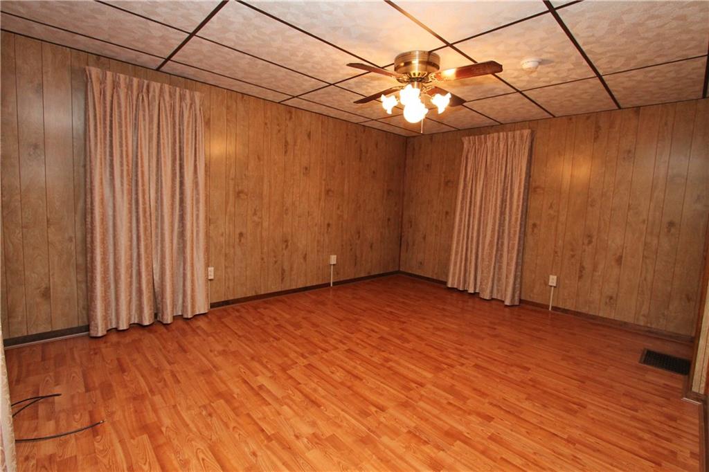 122 Spring Street Robinson, PA 15949 - Photo 4 of 14 Gallery Image 4