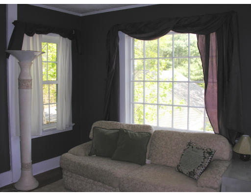 233 Maynard Road Framingham, MA 01701 - Photo 17 of 23 Gallery Image 17