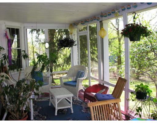 233 Maynard Road Framingham, MA 01701 - Photo 7 of 23 Gallery Image 7