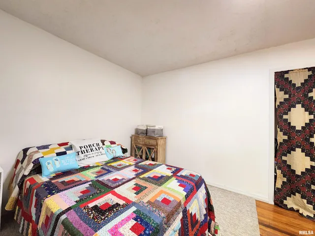 $124,900 | 355 Chestnut Street, Alto Pass, IL 62905