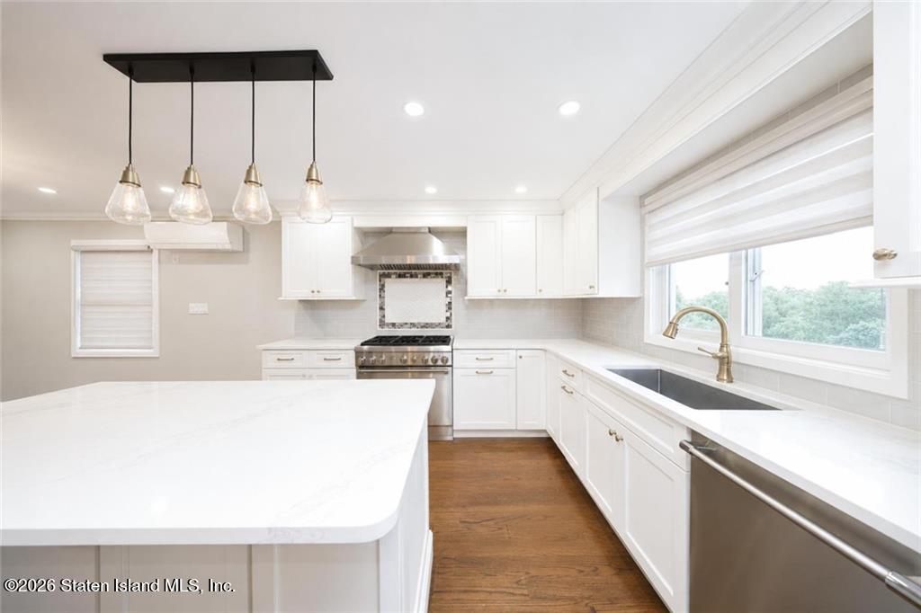 41 Ridge Avenue Staten Island, NY 10304 - Photo 4 of 45 GetMedia (3)