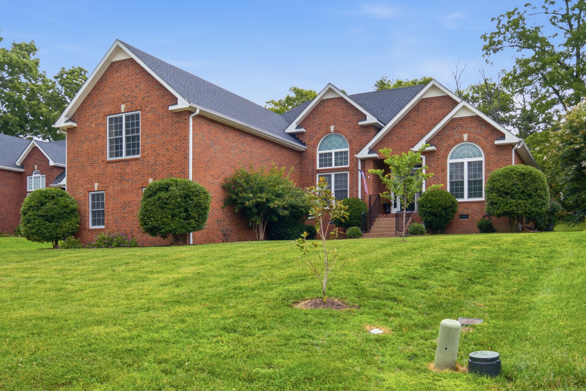 125 North Maple Ridge Lane Goodlettsville, TN 37072 - Photo 2 of 37