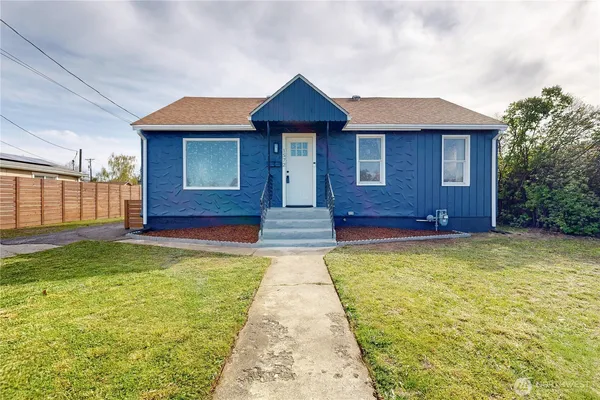 $325,000 | 1572 East Alder Street, Walla Walla, WA 99362