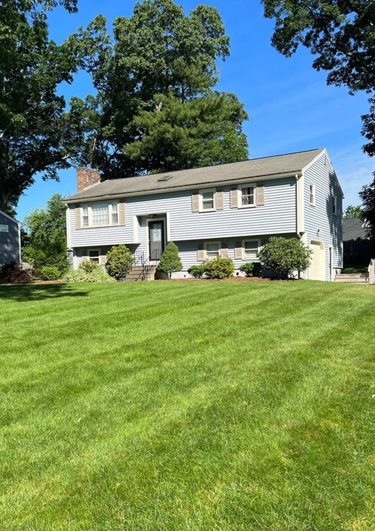 17 Eliot Road Northborough, MA 01532 - Photo 1 of 24 Gallery Image 1