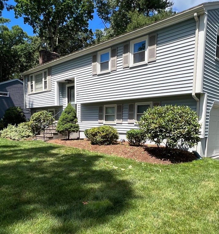 17 Eliot Road Northborough, MA 01532 - Photo 4 of 24 Gallery Image 4