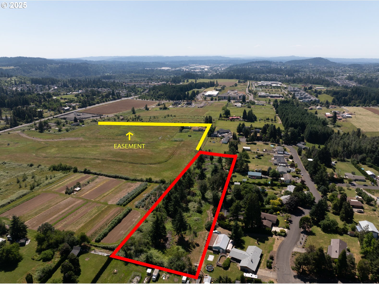 Southeast Armstrong Circle Damascus, OR 97089 - Photo 2 of 8