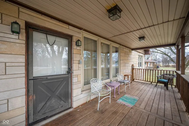 $205,900 | 11420 Highway 32, Yorktown, IN 47396