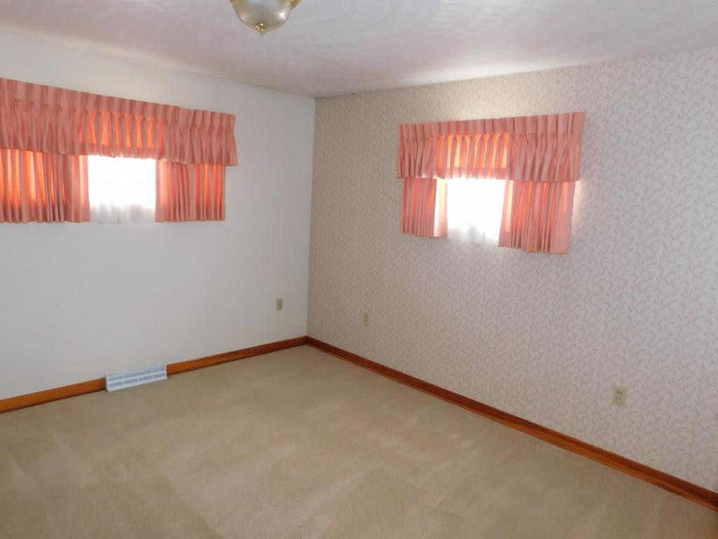 150 Old Road Clintwood, VA 24228 - Photo 17 of 19 Photo 17