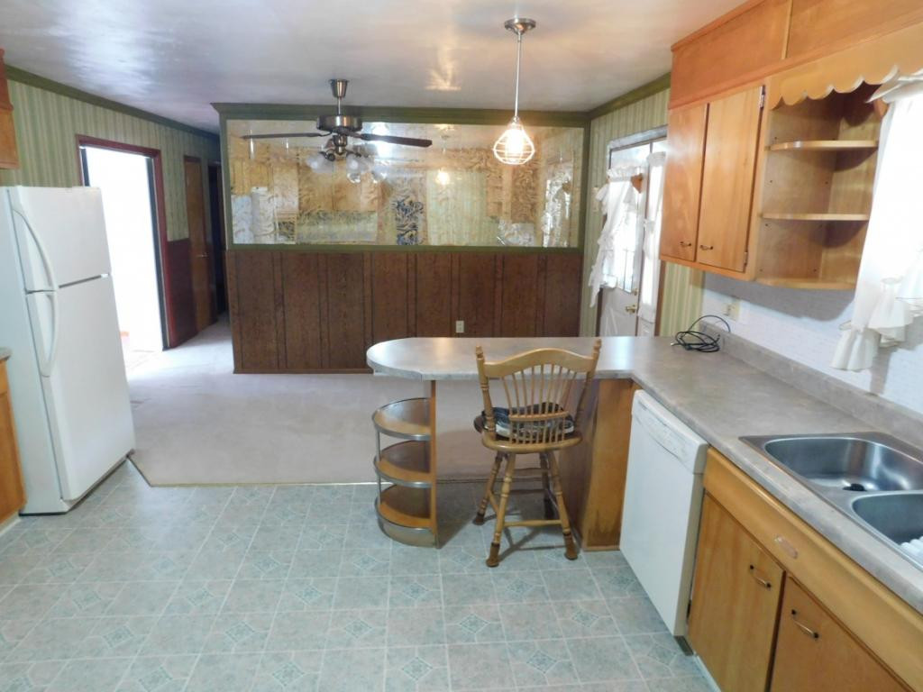 150 Old Road Clintwood, VA 24228 - Photo 9 of 19 Photo 9