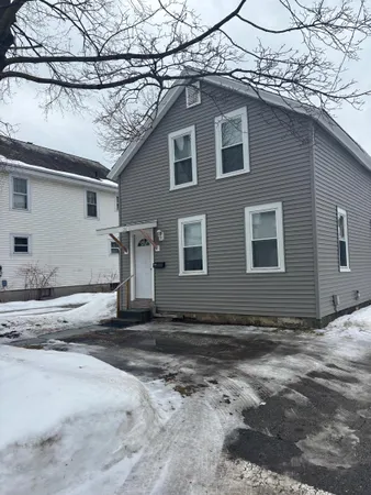 $199,000 | 210 Division Street, Bennington, VT 05201