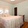 121 Woodside Road Riverside, IL 60546 - Photo 11 of 15 a bedroom with a bed