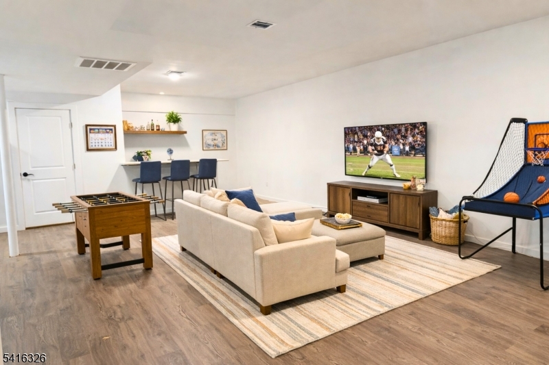 85 Pine Brook Road Montville, NJ 07082 - Photo 9 of 27