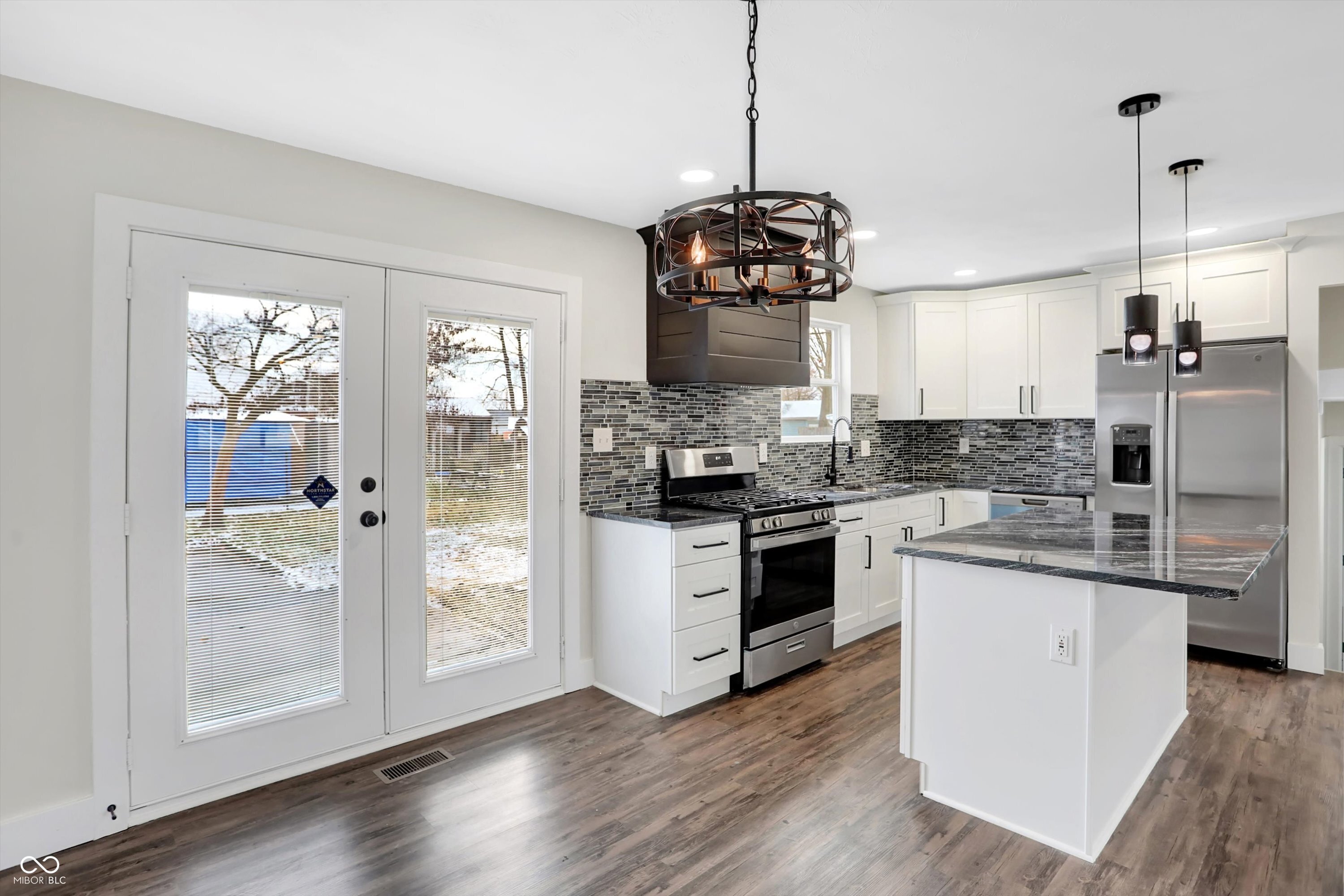 8327 Crousore Road Indianapolis, IN 46219 - Photo 8 of 23 Gallery Image 8