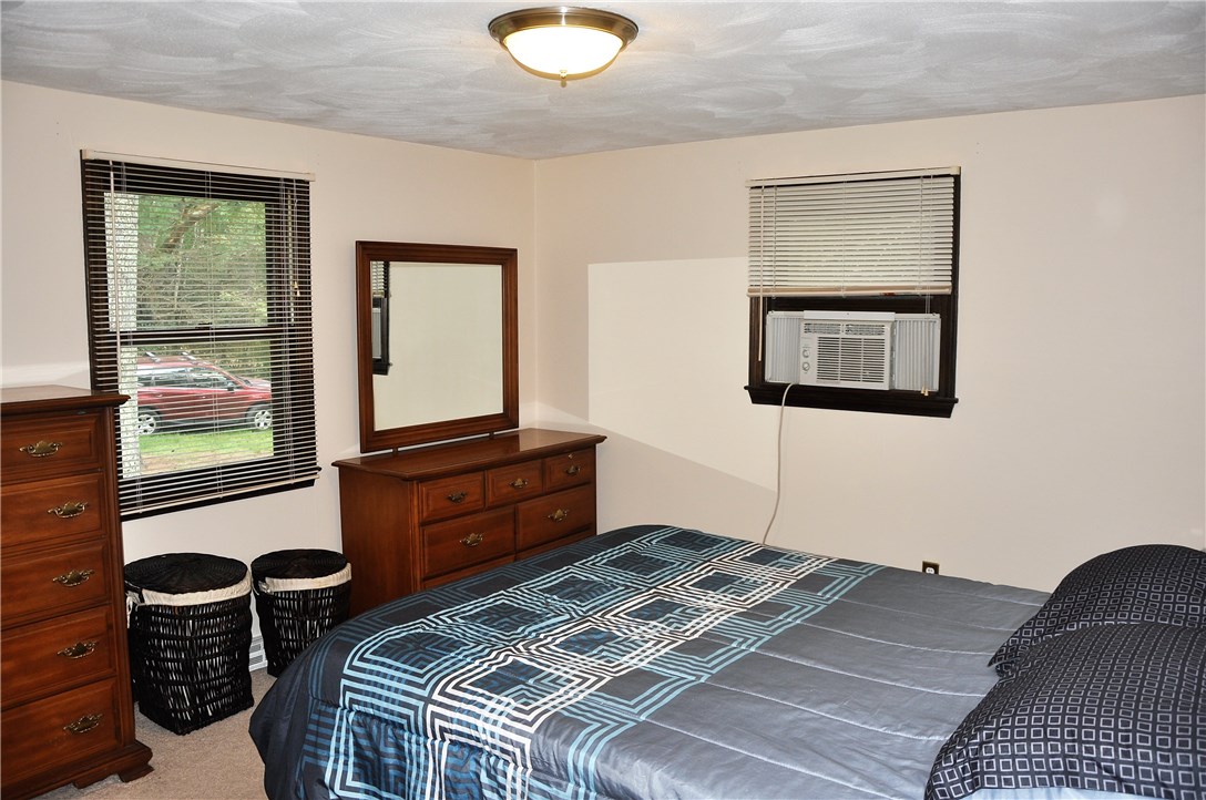 1061 Sisson Road Coventry, RI 02827 - Photo 8 of 11