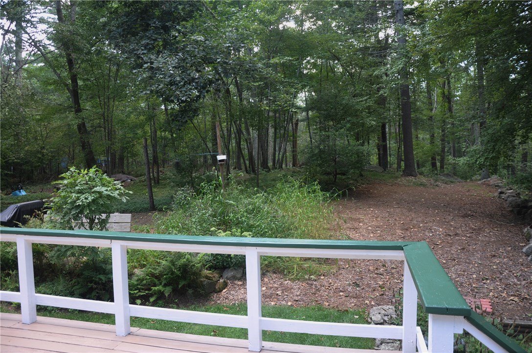 1061 Sisson Road Coventry, RI 02827 - Photo 10 of 11