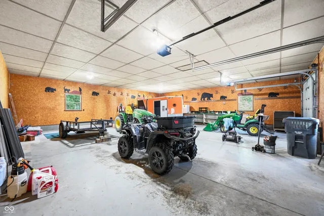 $999,900 | 6813 East Co Road 200 North, Greensburg, IN 47240