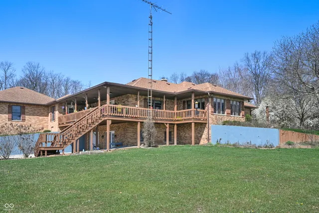 $999,900 | 6813 East Co Road 200 North, Greensburg, IN 47240