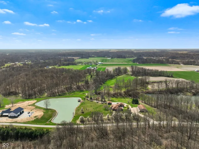 $999,900 | 6813 East Co Road 200 North, Greensburg, IN 47240