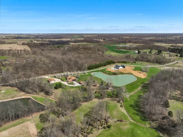 $999,900 | 6813 East Co Road 200 North, Greensburg, IN 47240