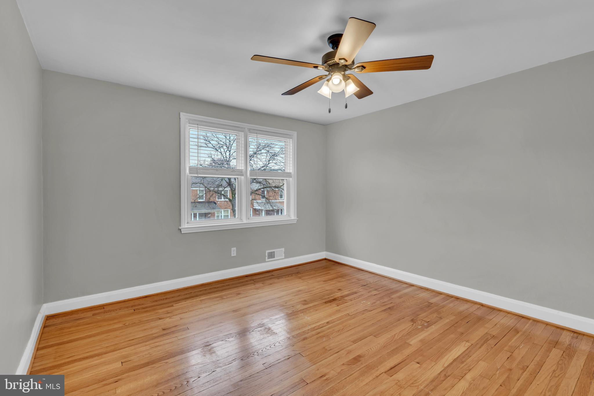 5520 Sagra Road Baltimore, MD 21239 - Photo 16 of 36