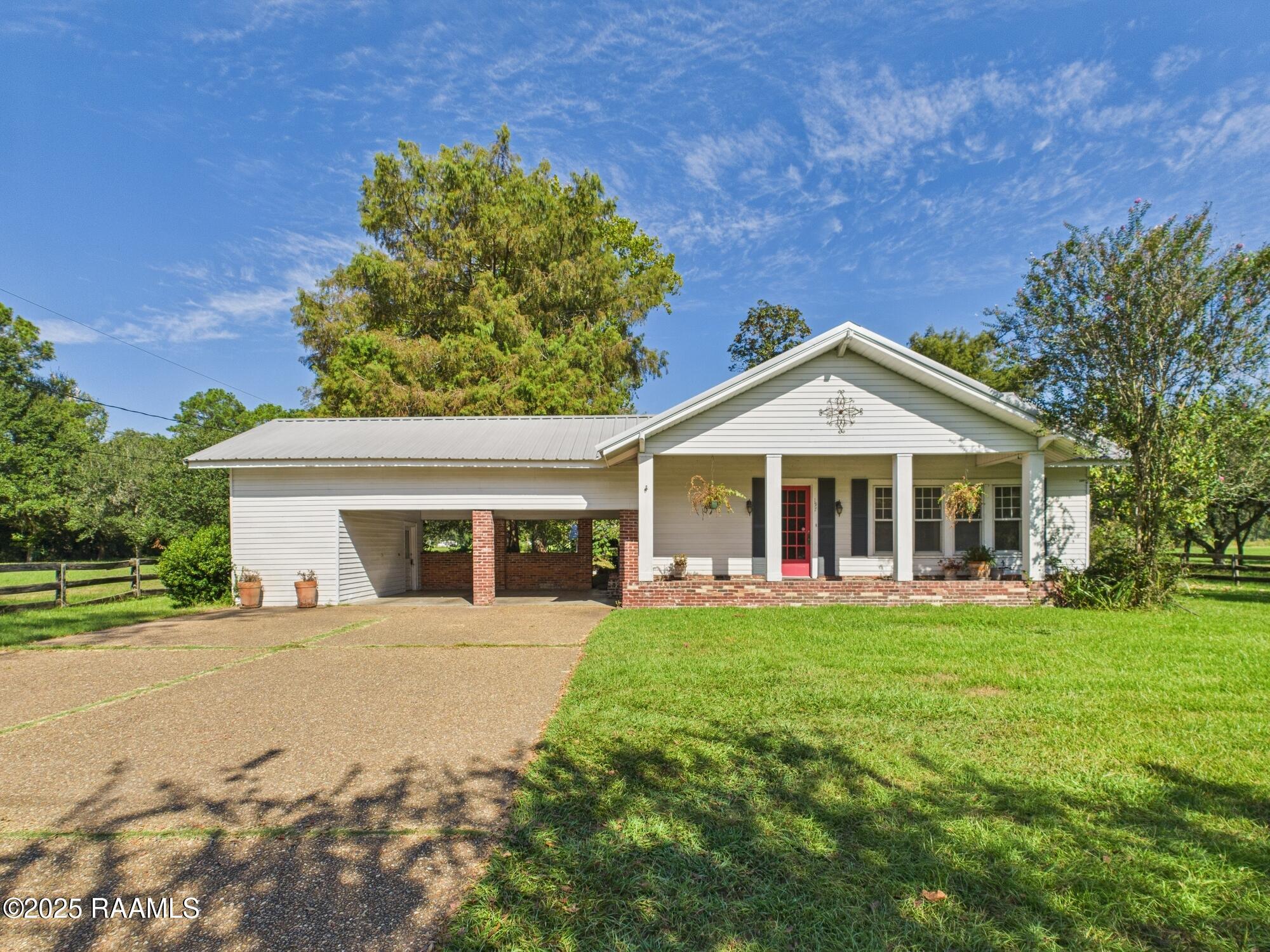 157 Duffy Avenue Sunset, LA 70584 - Photo 9 of 23 CAM03866G0-PR0116-STILL016