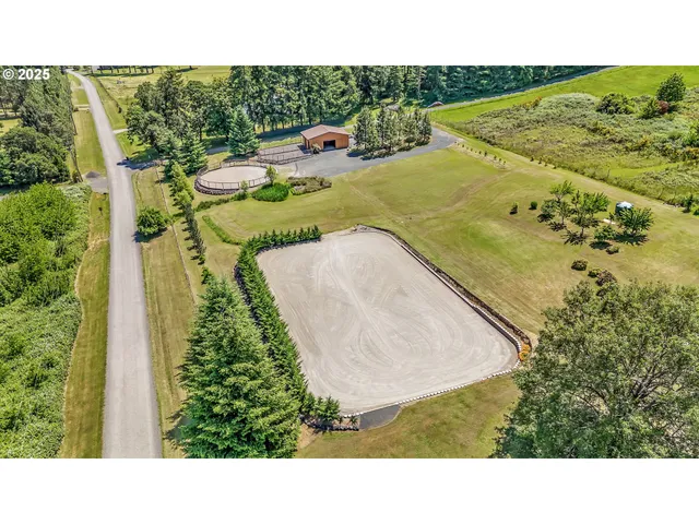 $669,000 | 453 Riverwood Lane, Oakland, OR 97462