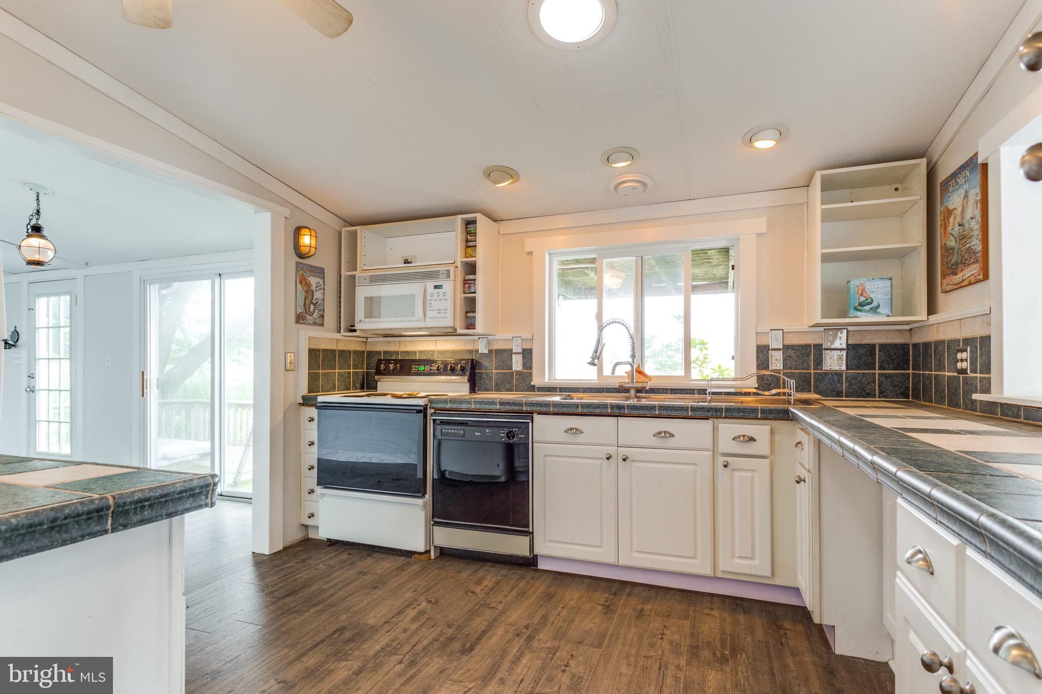 38872 Morris Point Road Abell, MD 20606 - Photo 4 of 82 Gallery Image 4