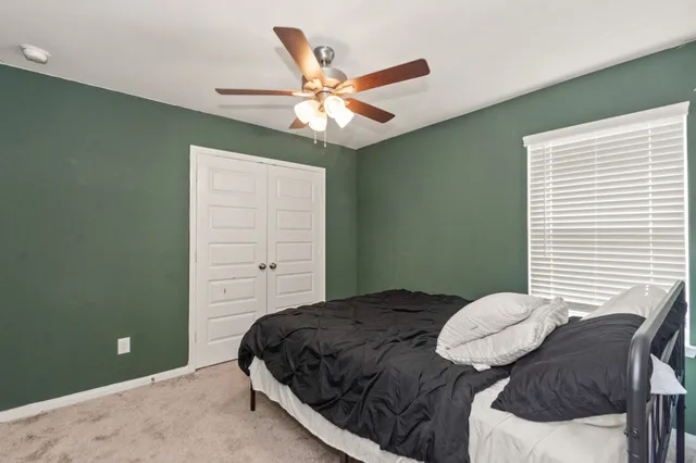 $360,000 | 2715 Fairfield Landing Lane, Pearland, TX 77089