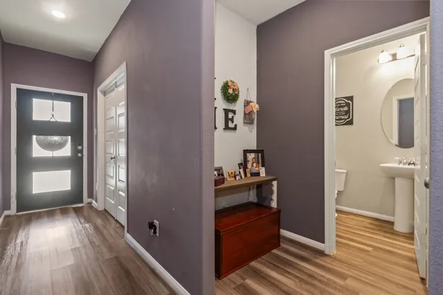 $360,000 | 2715 Fairfield Landing Lane, Pearland, TX 77089